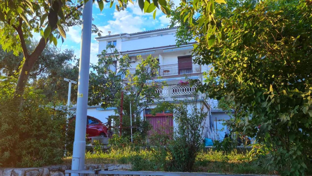 Guesthouse Marija Новий Винодольський Екстер'єр фото
