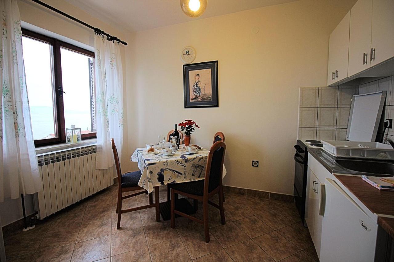 Guesthouse Marija Новий Винодольський Екстер'єр фото