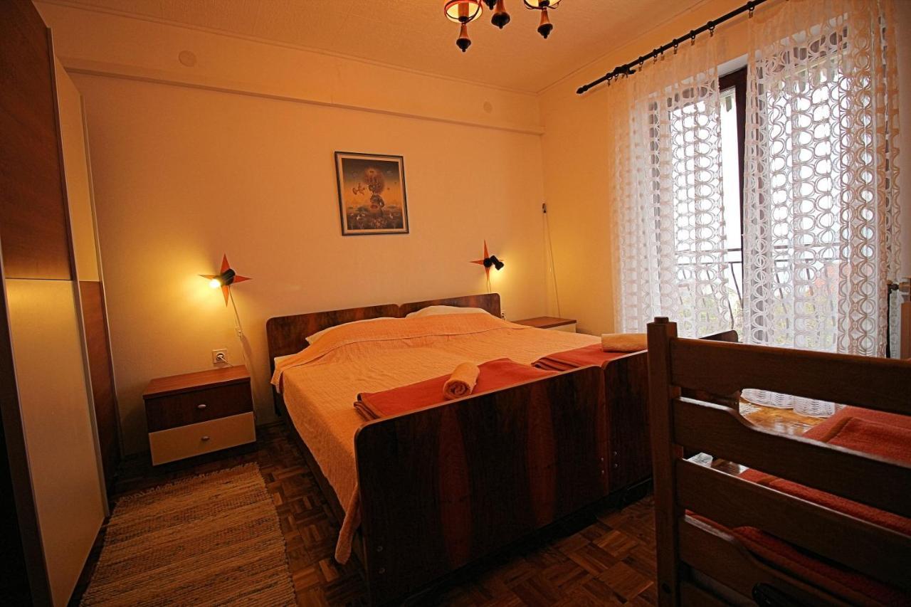 Guesthouse Marija Новий Винодольський Екстер'єр фото