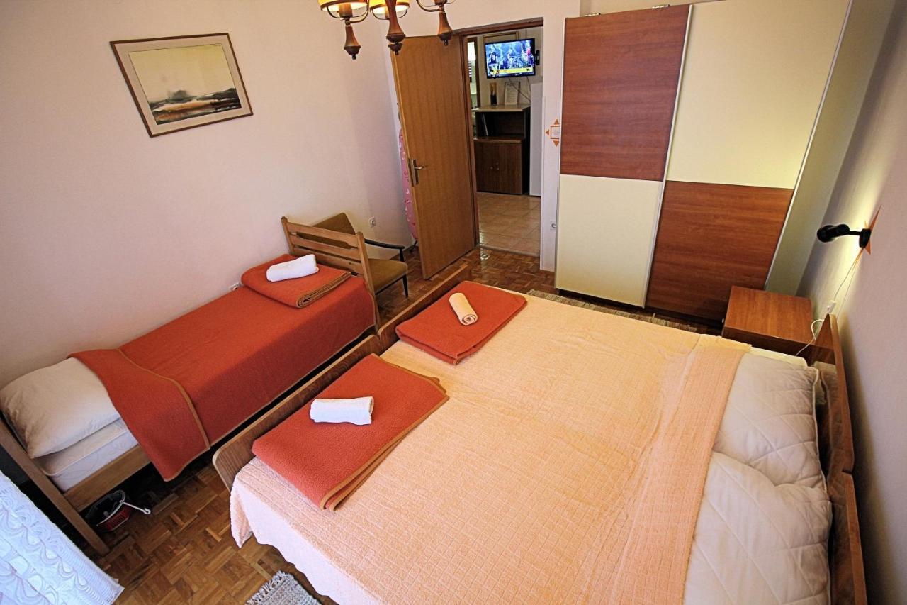 Guesthouse Marija Новий Винодольський Екстер'єр фото