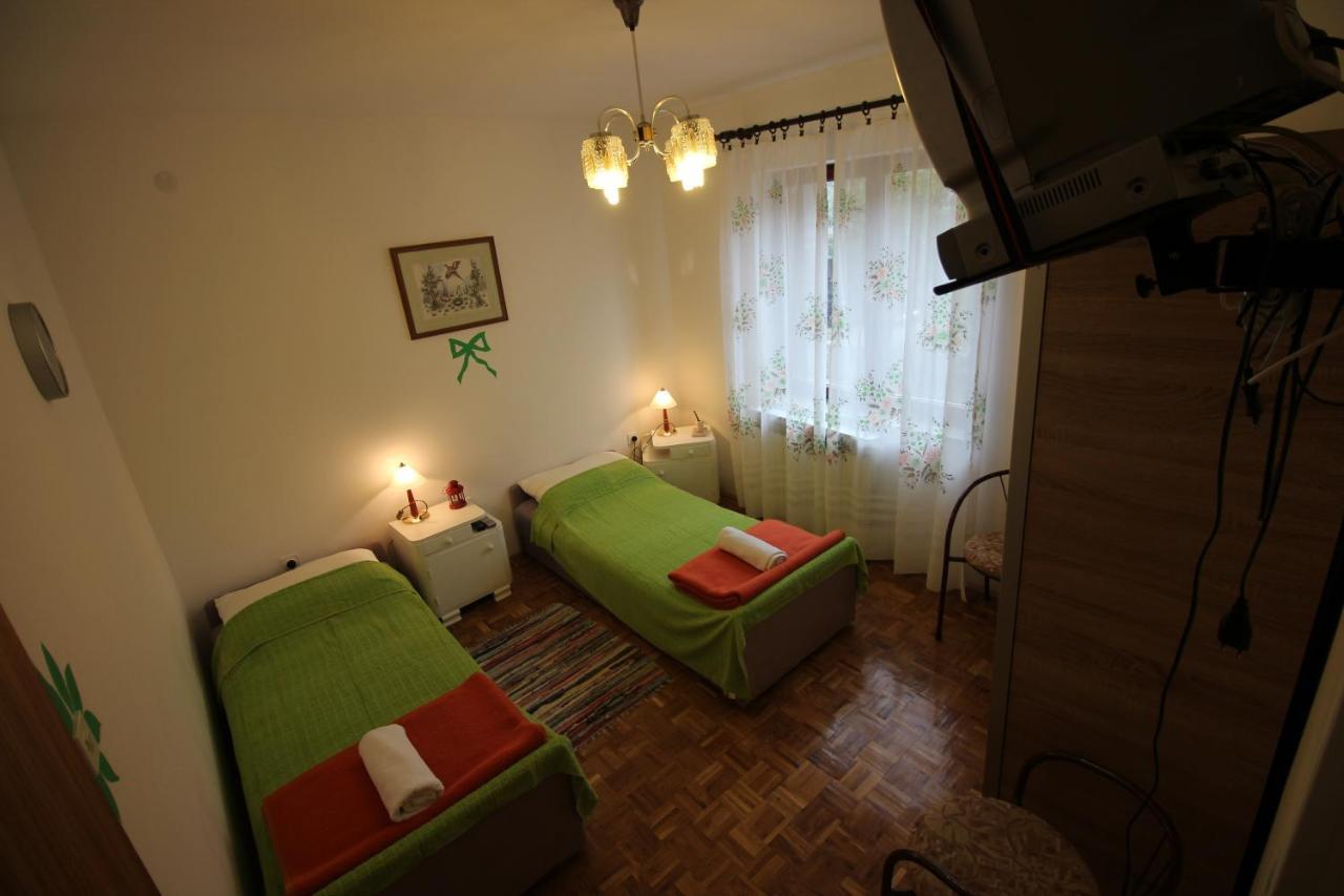 Guesthouse Marija Новий Винодольський Екстер'єр фото